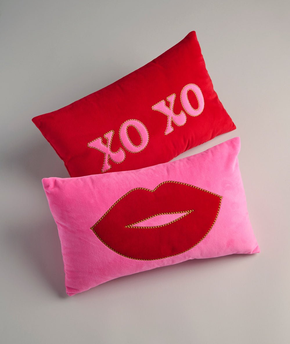 “XOXO” Pillow