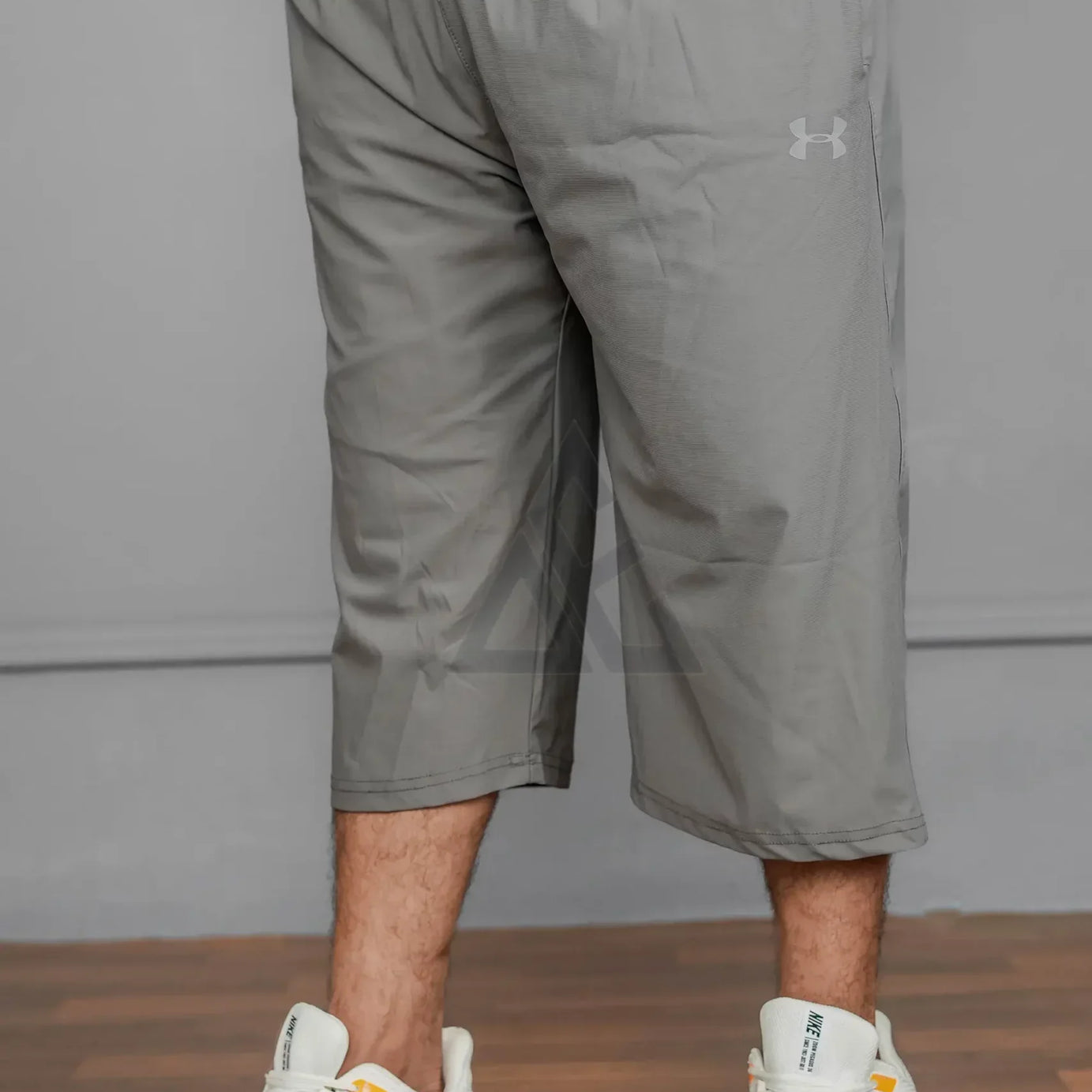 UA 3 Qtr Drifit Short T12 - Grey
