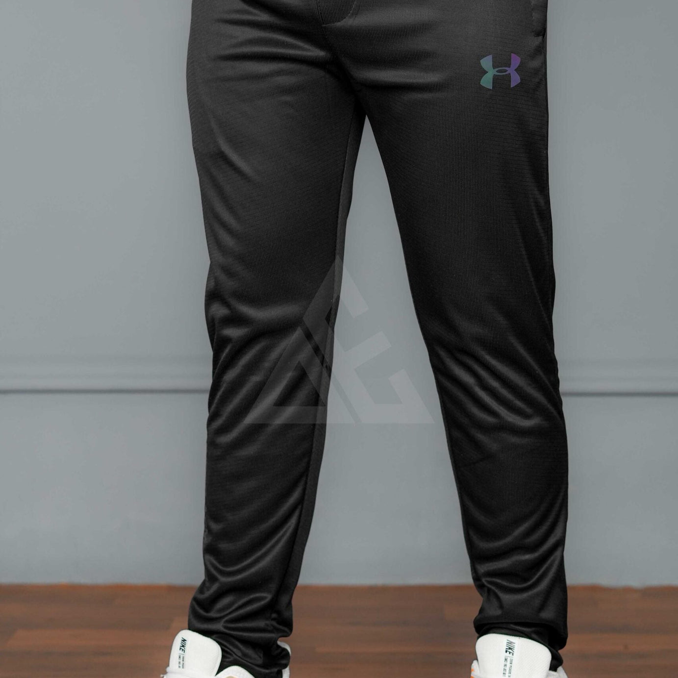 UA Liner Trouser - Black